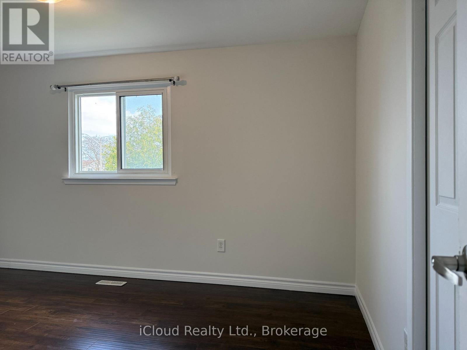 3880 Teeswater Road, Mississauga, ON - Indoor Photo Showing Other Room