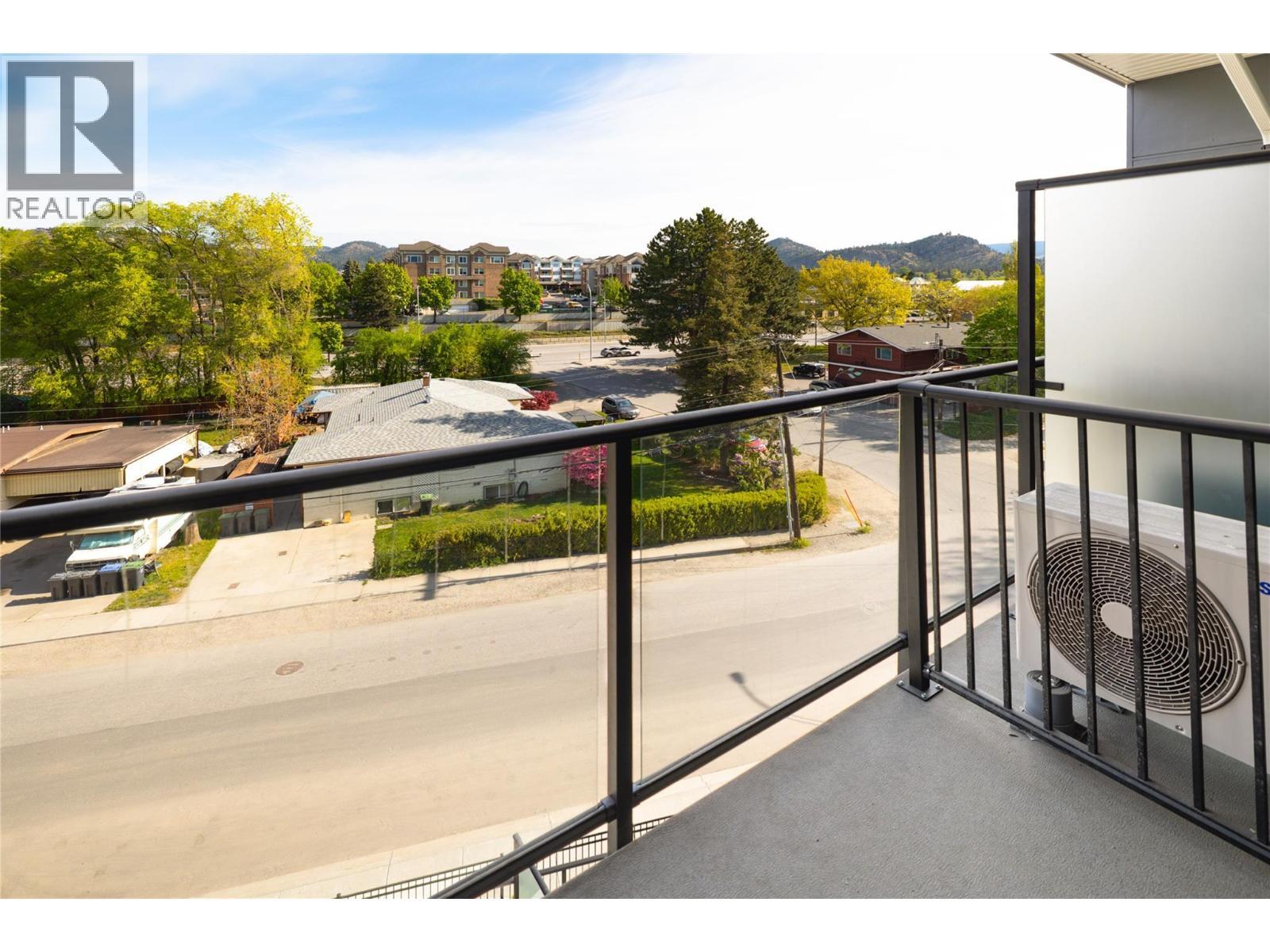 1380 Pridham Avenue Unit# 415, Kelowna, BC - Outdoor With View With Exterior