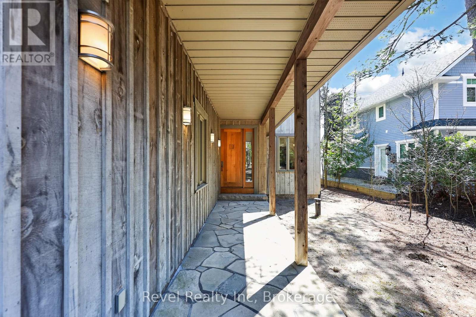 12 Walker Road, Tiny, ON - Indoor Photo Showing Living Room With Fireplace