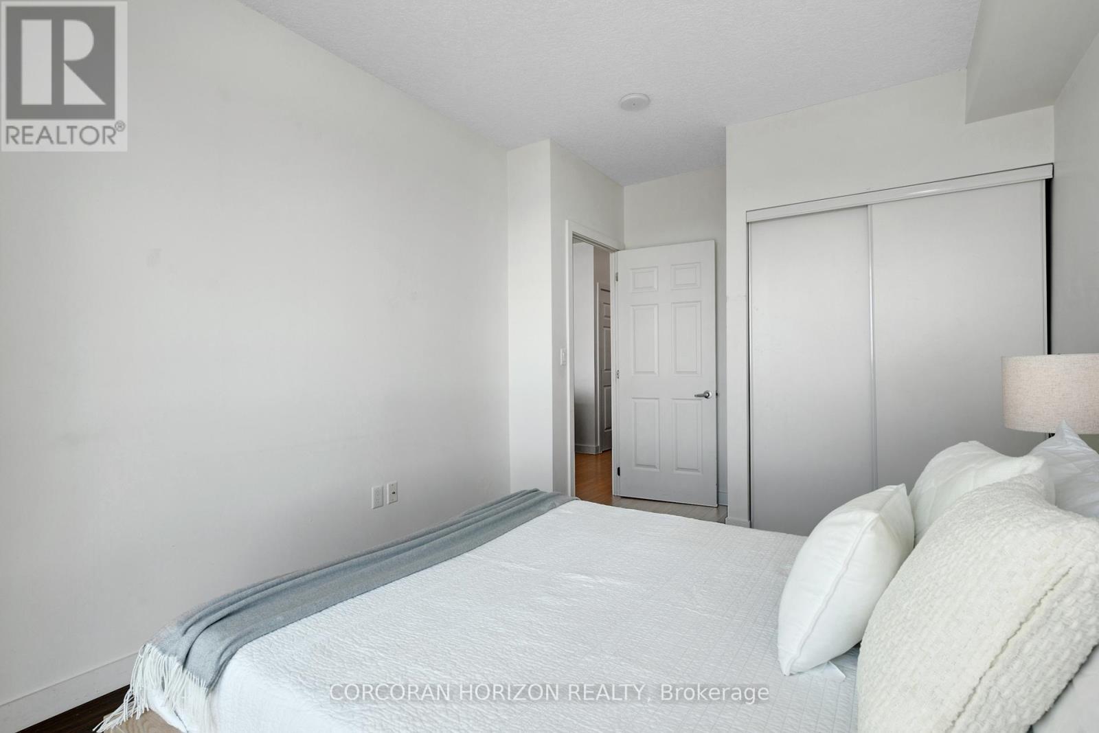 904 - 150 Water Street, Cambridge, ON - Indoor Photo Showing Bedroom