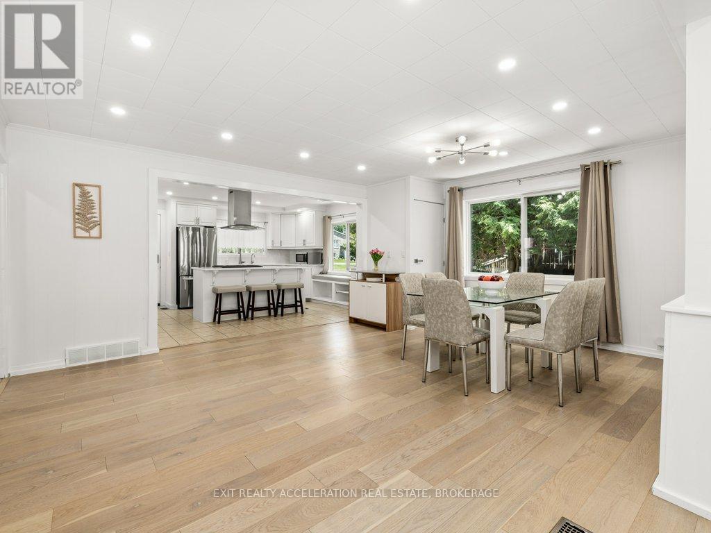 84 Main Street, Deseronto (Deseronto (Town)), ON - Indoor Photo Showing Dining Room