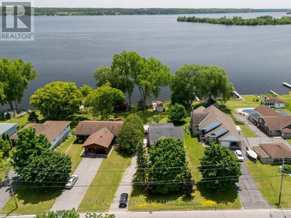 84 Main Street, Deseronto (Deseronto (Town)), ON - Outdoor With Body Of Water With View
