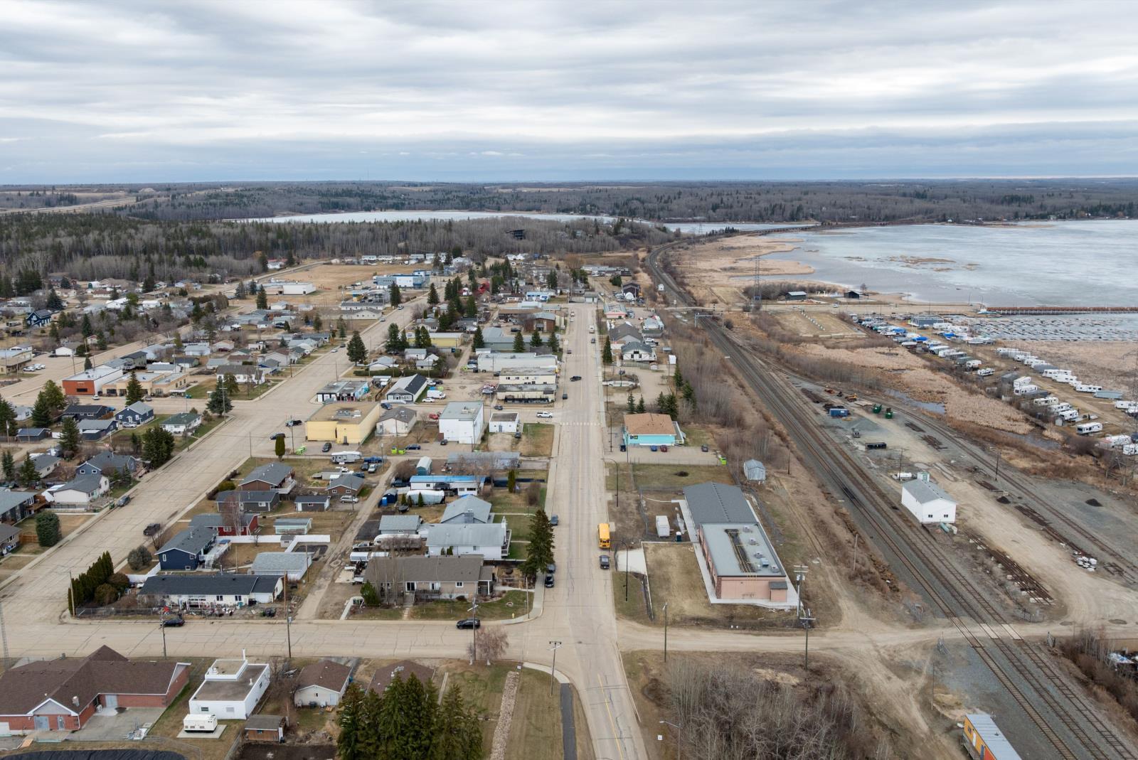 5235 51 Ave, Wabamun, AB