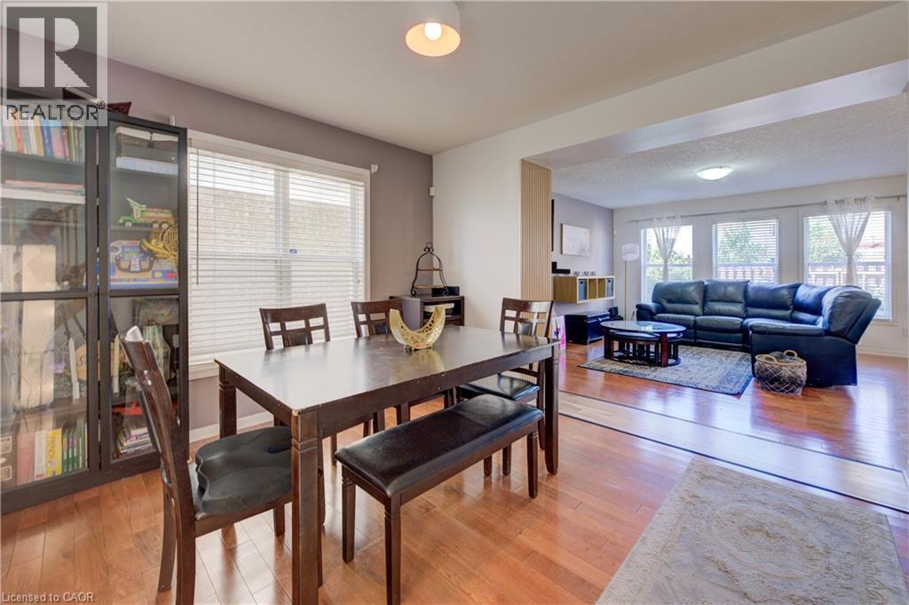 12 Bugdale Drive, Cambridge, ON - Indoor Photo Showing Dining Room