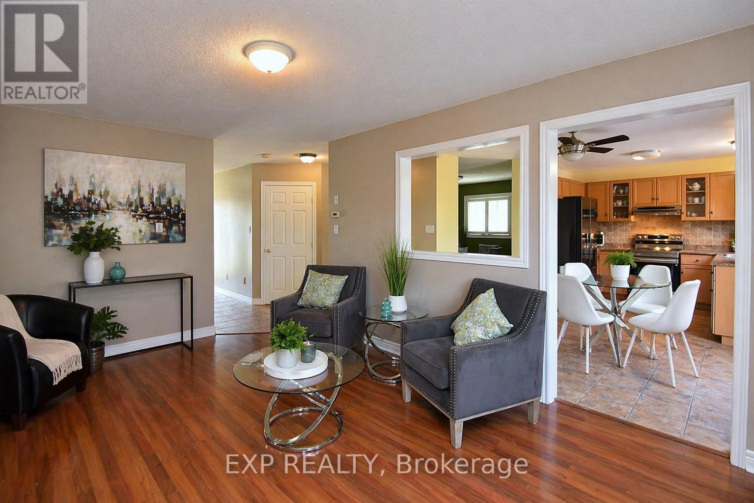 Some digital staging - 72 Etherington Crescent, Hamilton, ON - Indoor Photo Showing Living Room