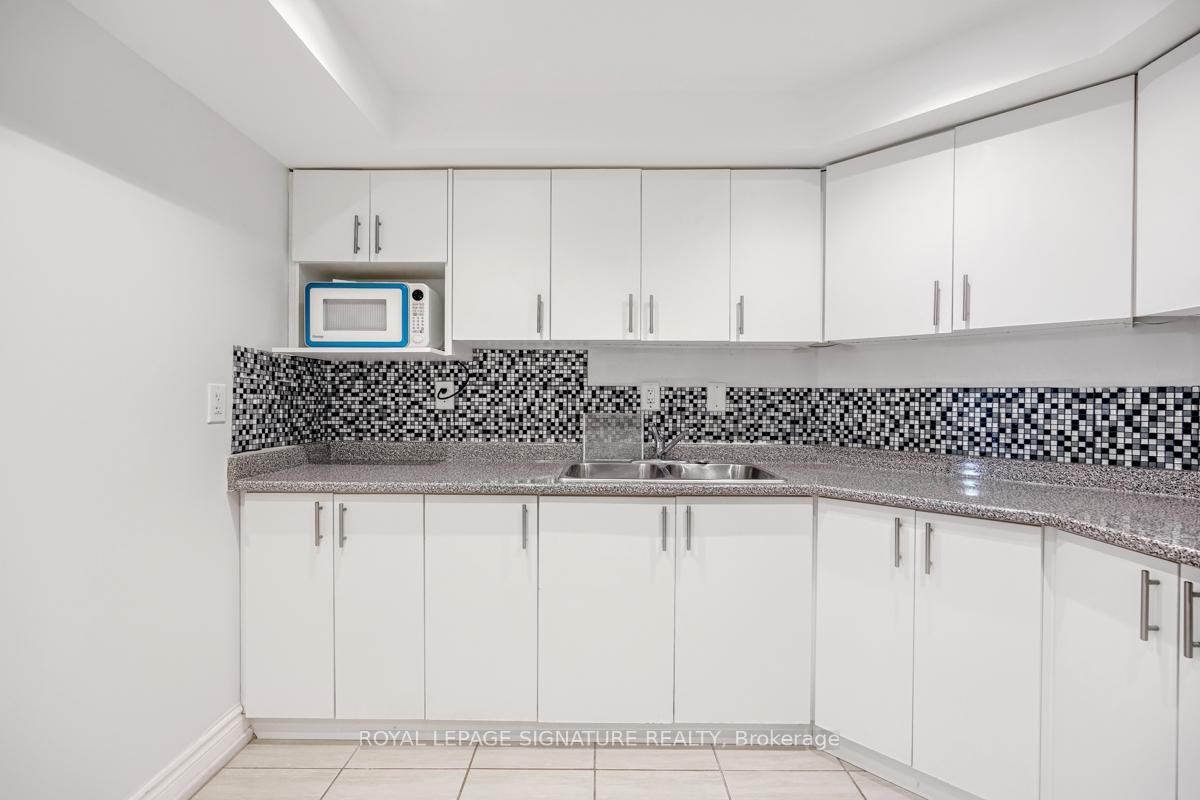 5444 Longford Drive, Mississauga, ON