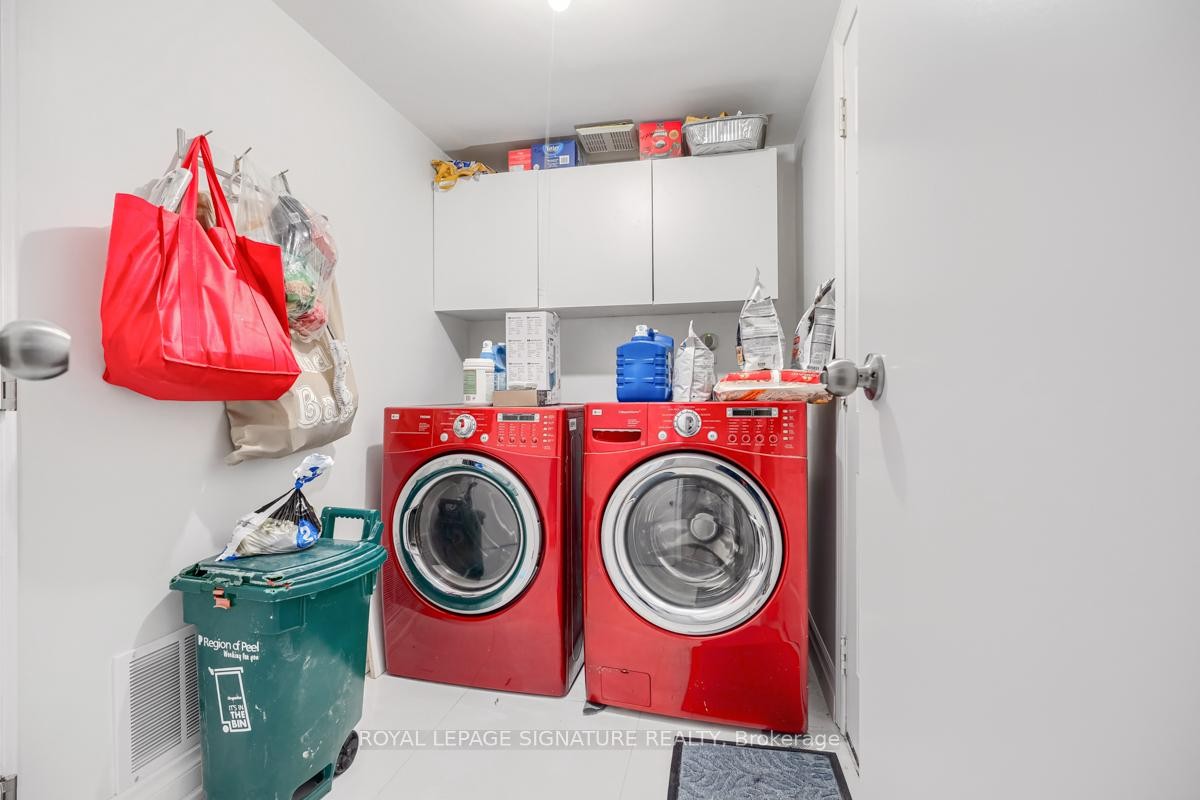 5444 Longford Drive, Mississauga, ON