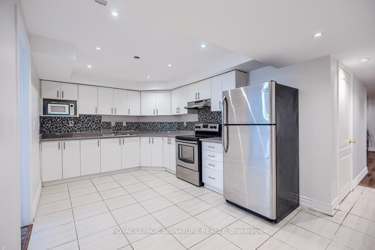 5444 Longford Drive, Mississauga, ON