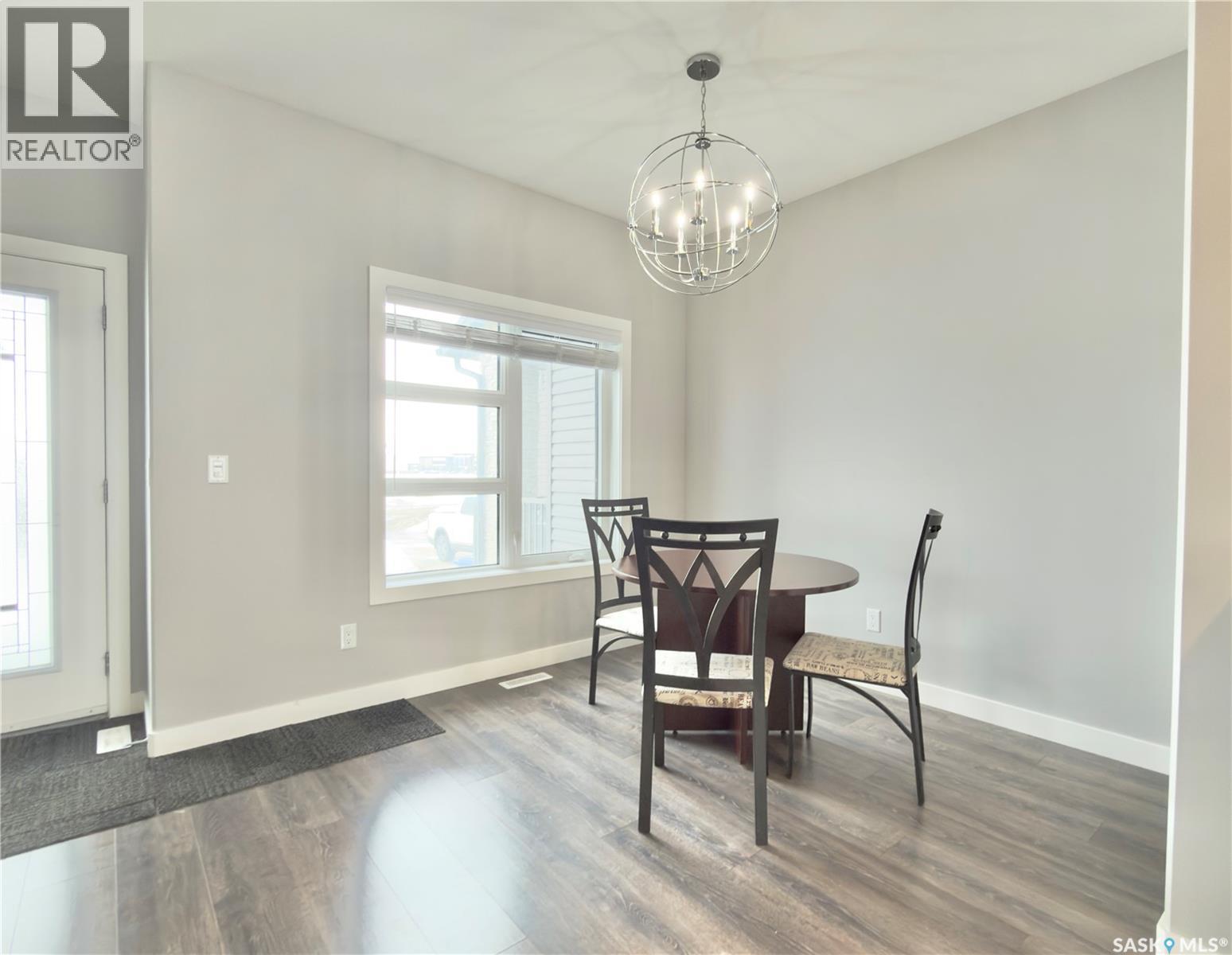 254 Brighton Gate, Saskatoon, SK - Indoor Photo Showing Dining Room