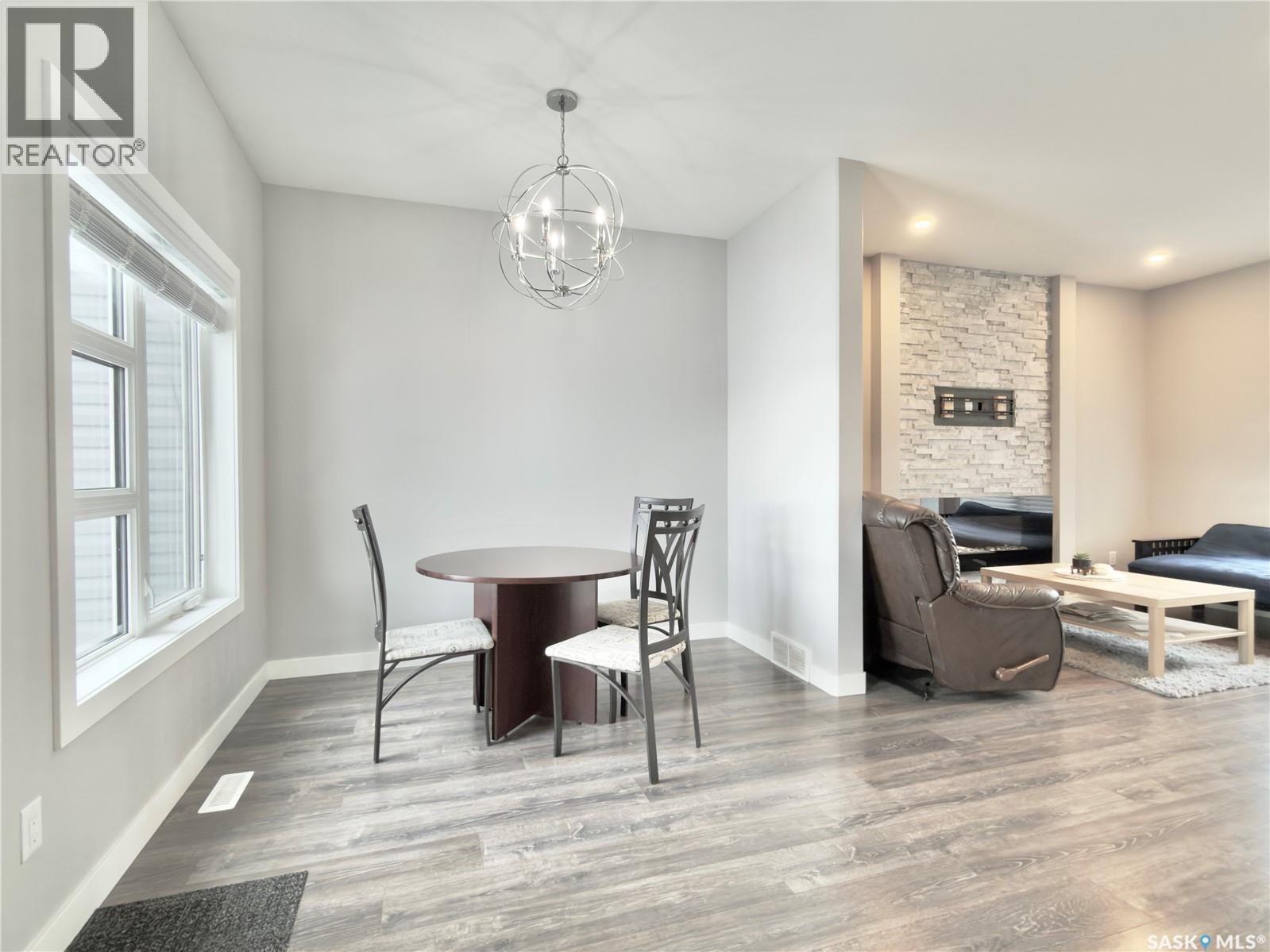 254 Brighton Gate, Saskatoon, SK - Indoor Photo Showing Dining Room