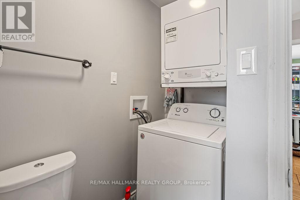 217 Dovercourt Avenue, Ottawa, ON - Indoor Photo Showing Laundry Room