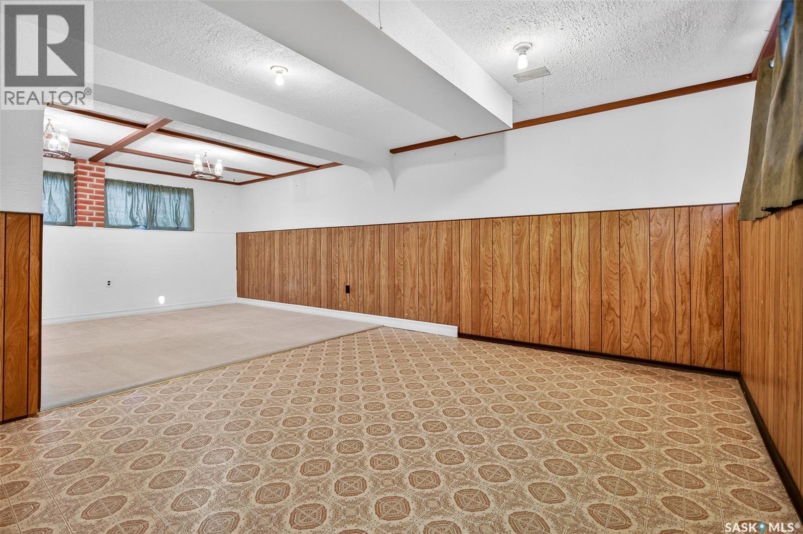 1156 Duffield Crescent, Moose Jaw, SK - Indoor Photo Showing Other Room