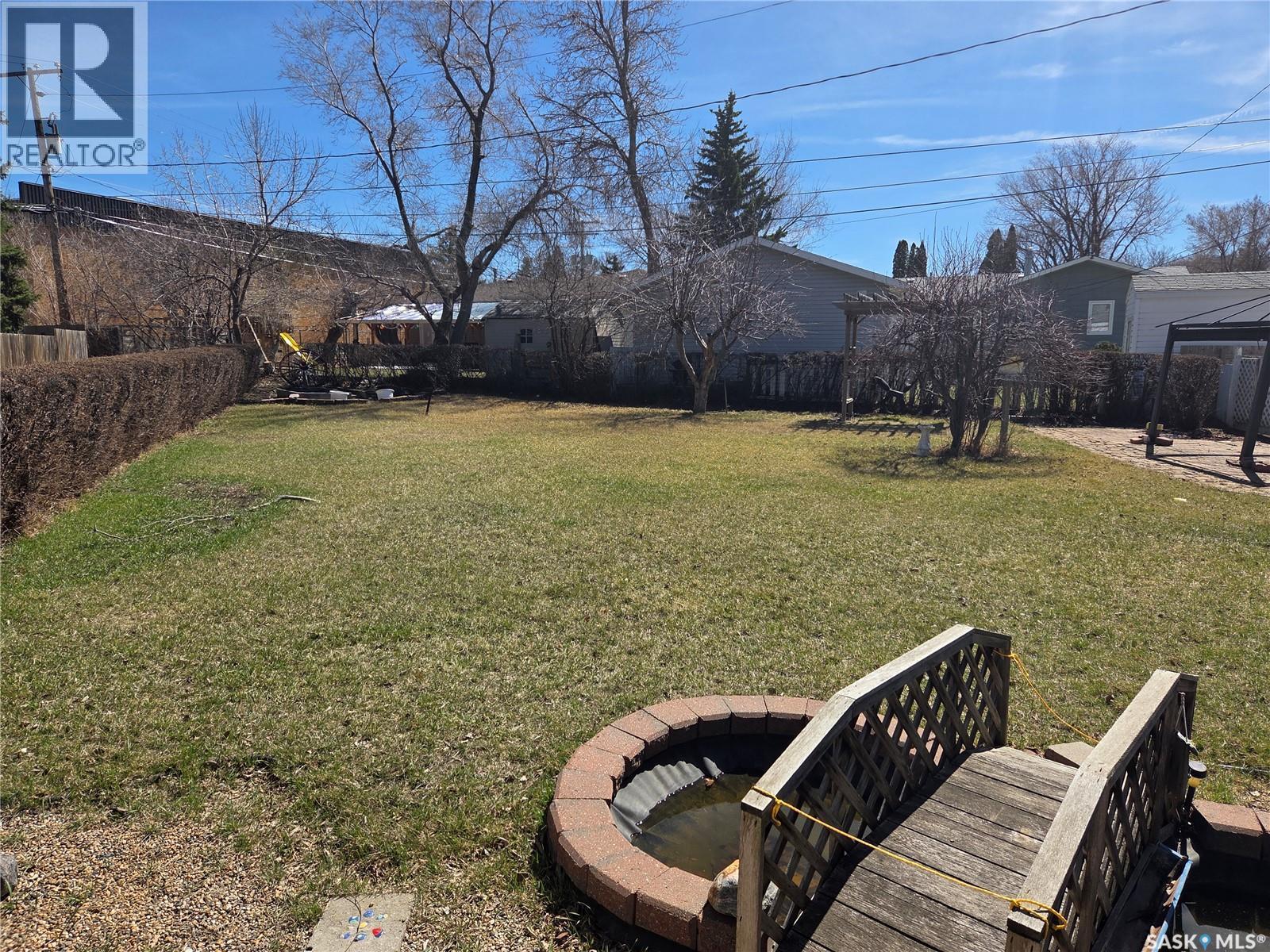 1156 Duffield Crescent, Moose Jaw, SK - Outdoor