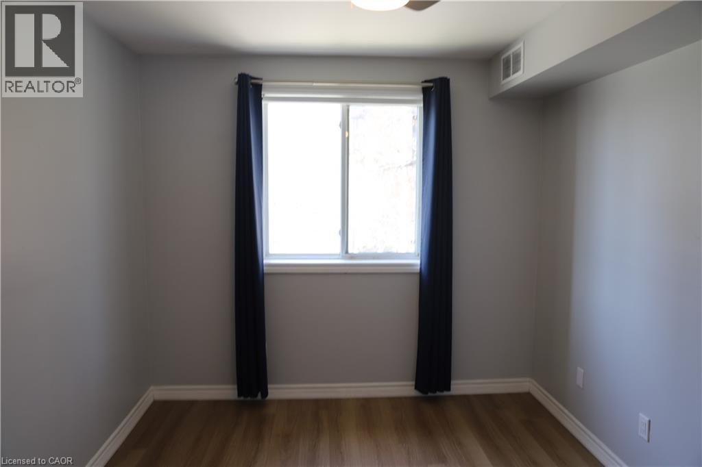 28 Victoria Avenue N Unit# 314, Hamilton, ON - Indoor Photo Showing Other Room