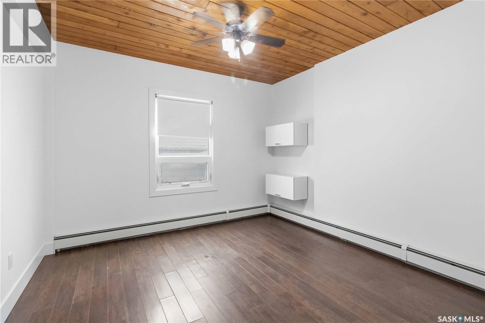 301 415 3Rd Avenue N, Saskatoon, SK - Indoor Photo Showing Other Room