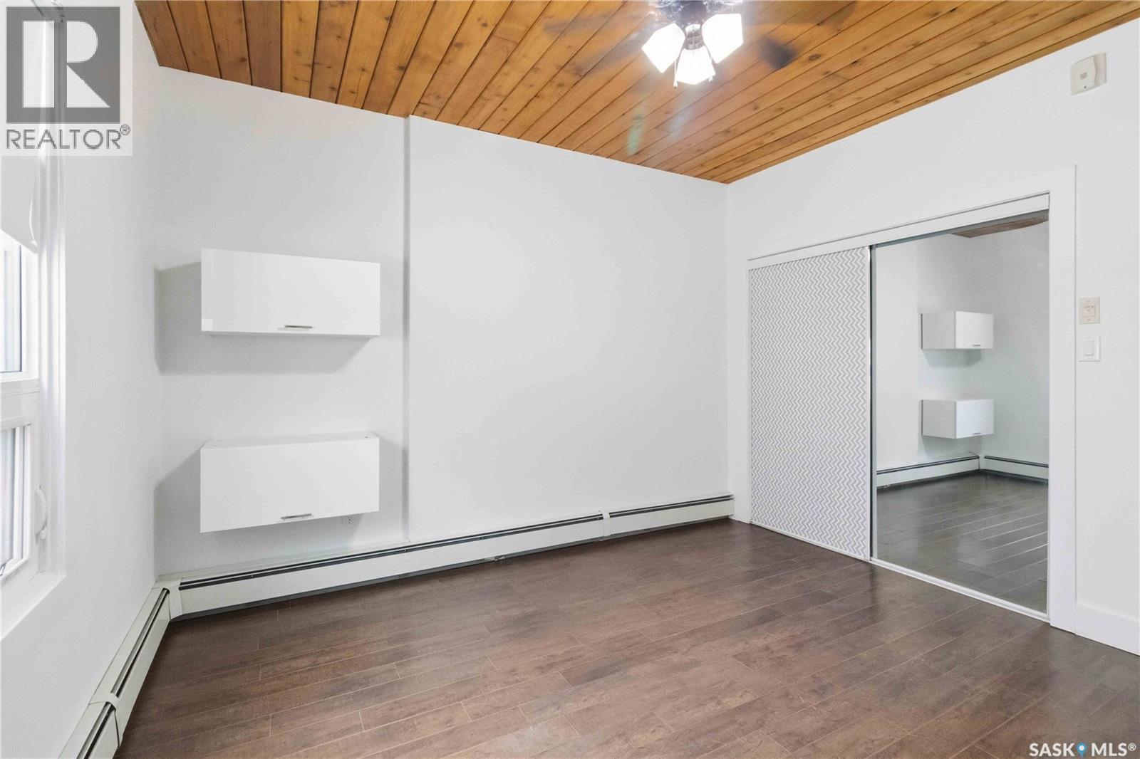 301 415 3Rd Avenue N, Saskatoon, SK - Indoor Photo Showing Other Room