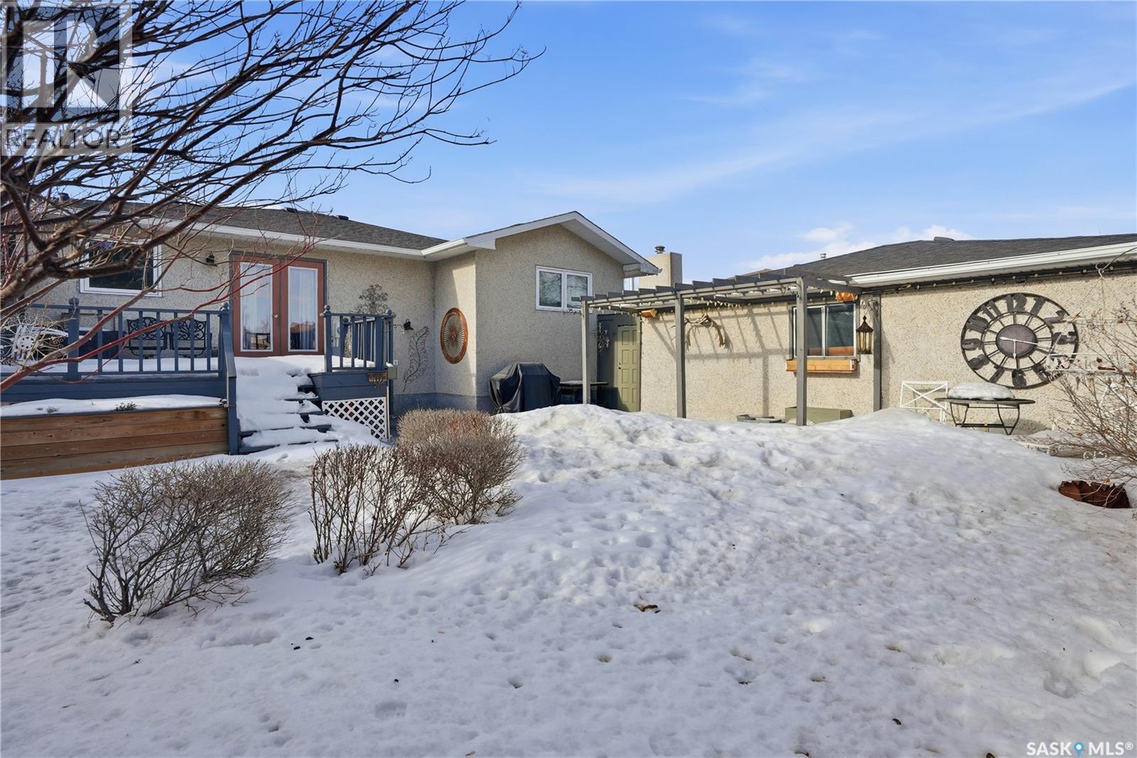 19 Tate Street, Regina, SK - Outdoor