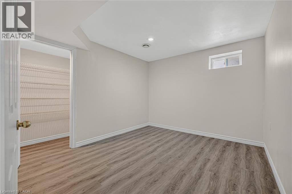 14 Hearthbridge Street, Kitchener, ON - Indoor Photo Showing Other Room