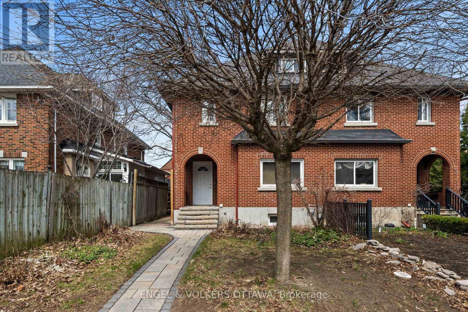 7 Inglewood Place, Ottawa, ON - Outdoor