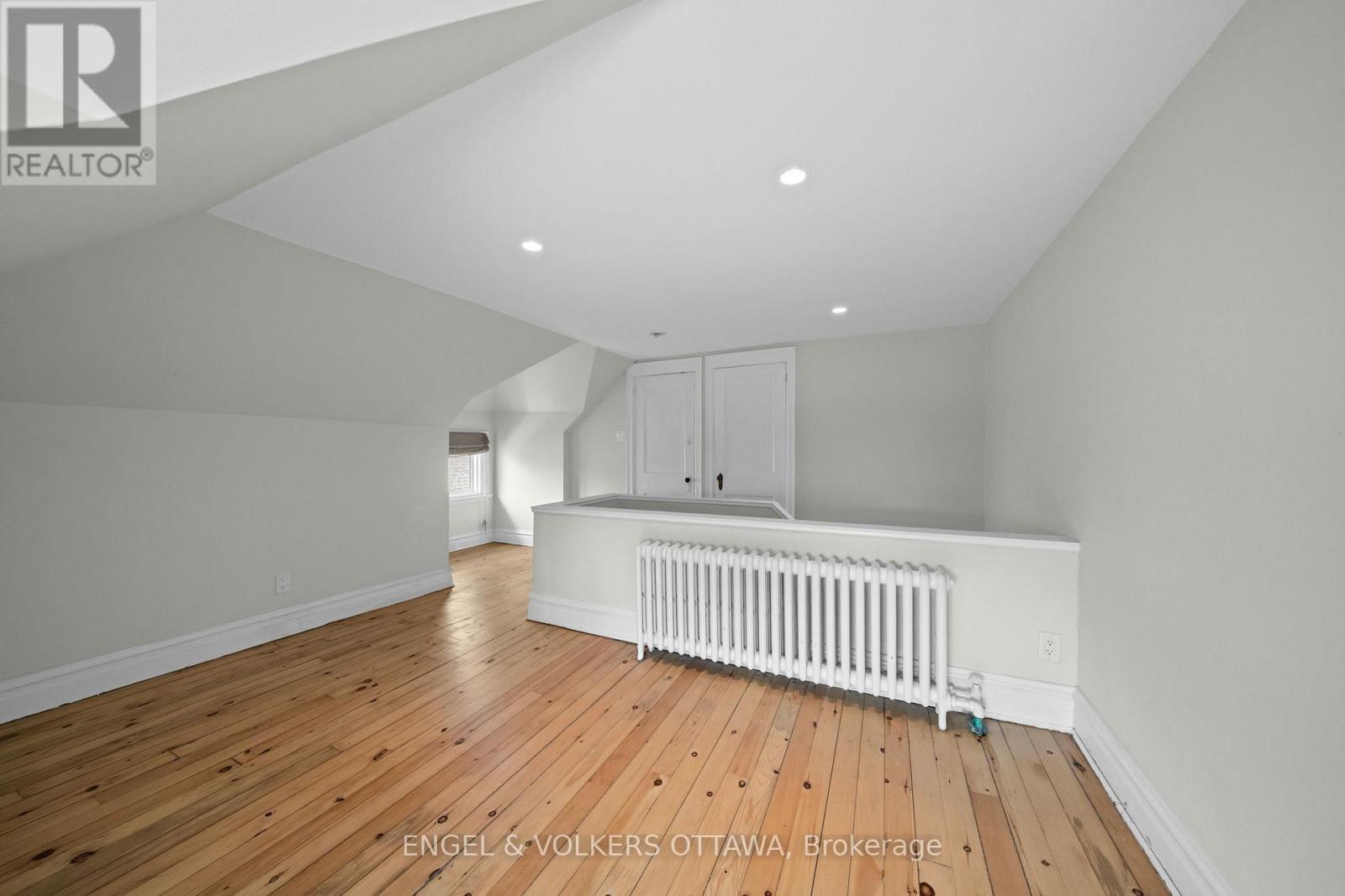 3rd floor space - 7 Inglewood Place, Ottawa, ON - Indoor Photo Showing Other Room