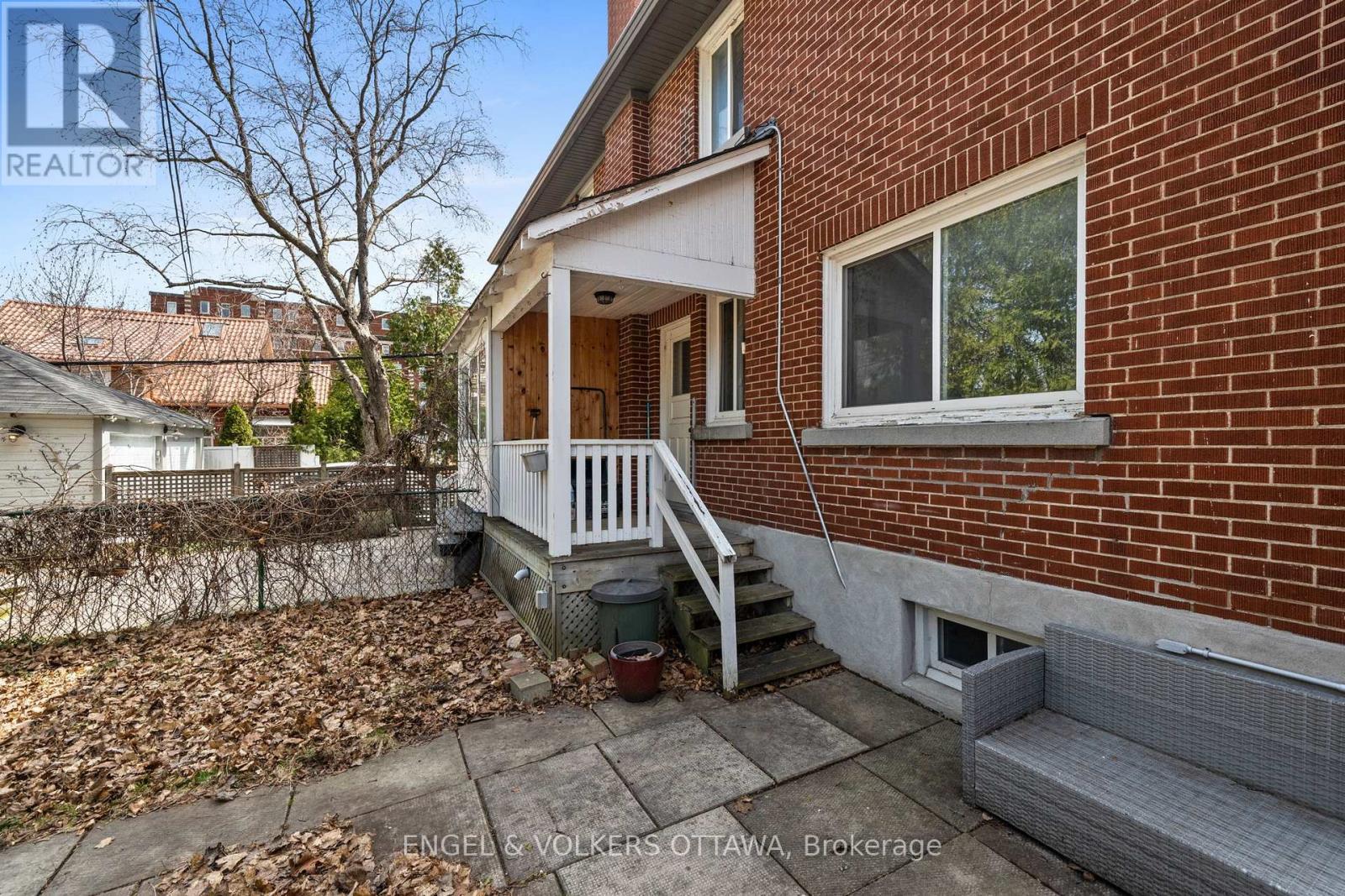 7 Inglewood Place, Ottawa, ON - Outdoor