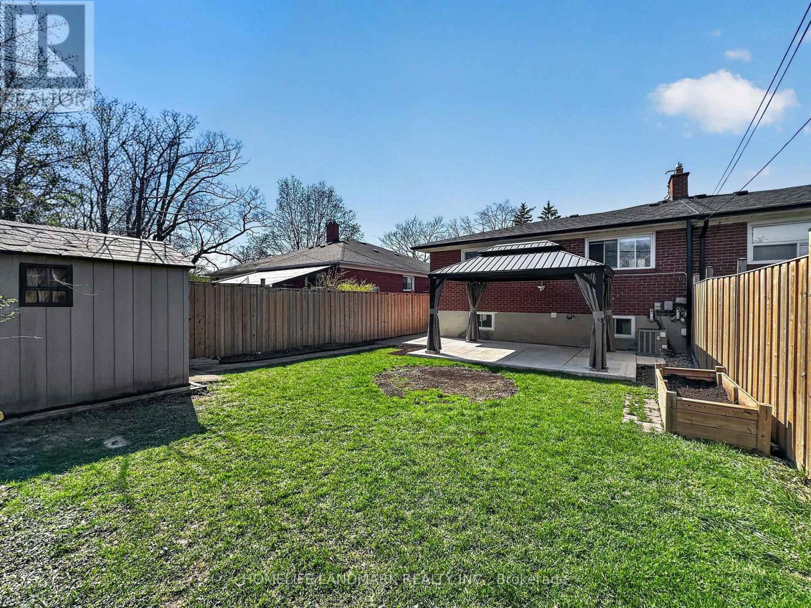 1166 Kingsholm Drive, Mississauga, ON - Outdoor