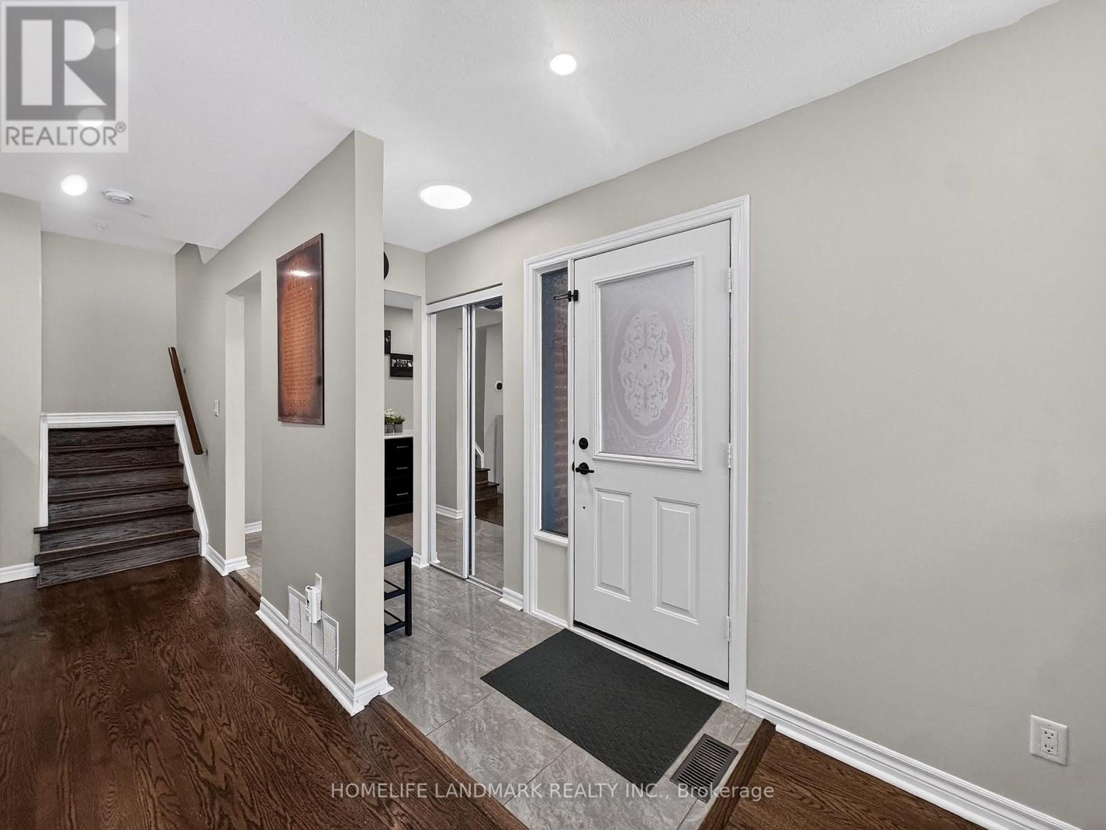 1166 Kingsholm Drive, Mississauga, ON - Indoor Photo Showing Other Room