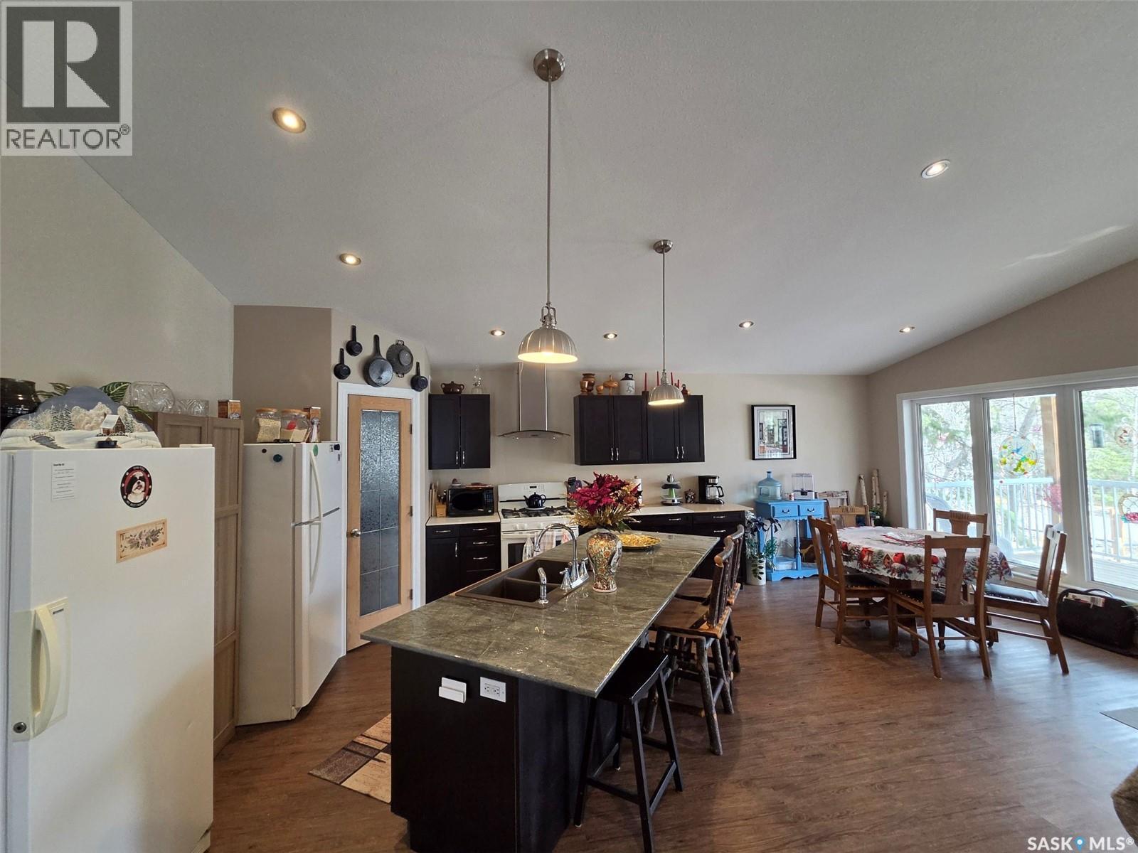 10 Centennial Crescent, Moose Mountain Provincial Park, SK - Indoor