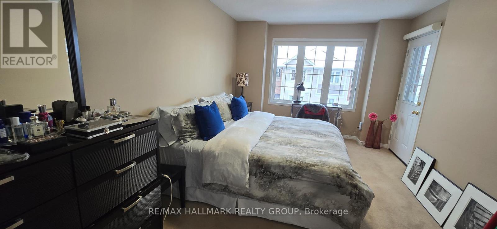 158 Fordham Private, Ottawa, ON - Indoor Photo Showing Bedroom