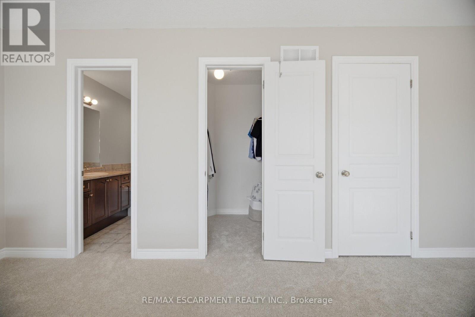 92 Celestial Crescent, Hamilton, ON - Indoor