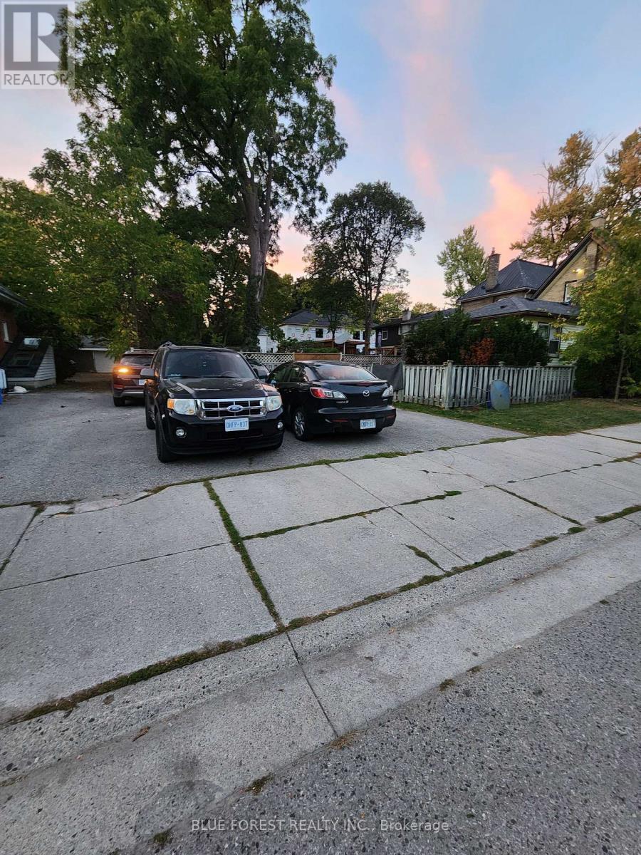 865 William Street, London East (East B), ON - Outdoor
