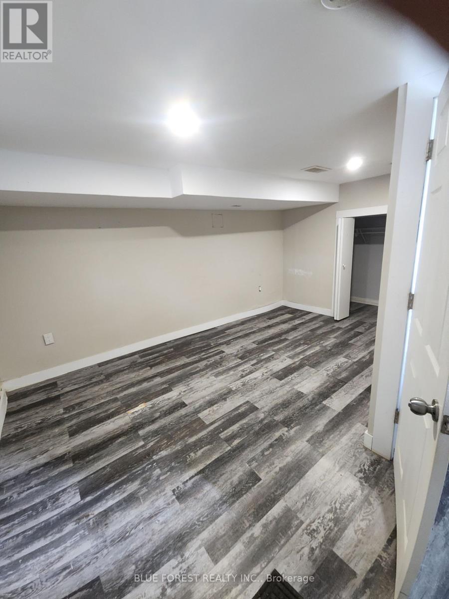 865 William Street, London East (East B), ON - Indoor Photo Showing Other Room