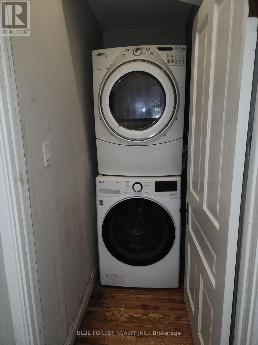 865 William Street, London East (East B), ON - Indoor Photo Showing Laundry Room
