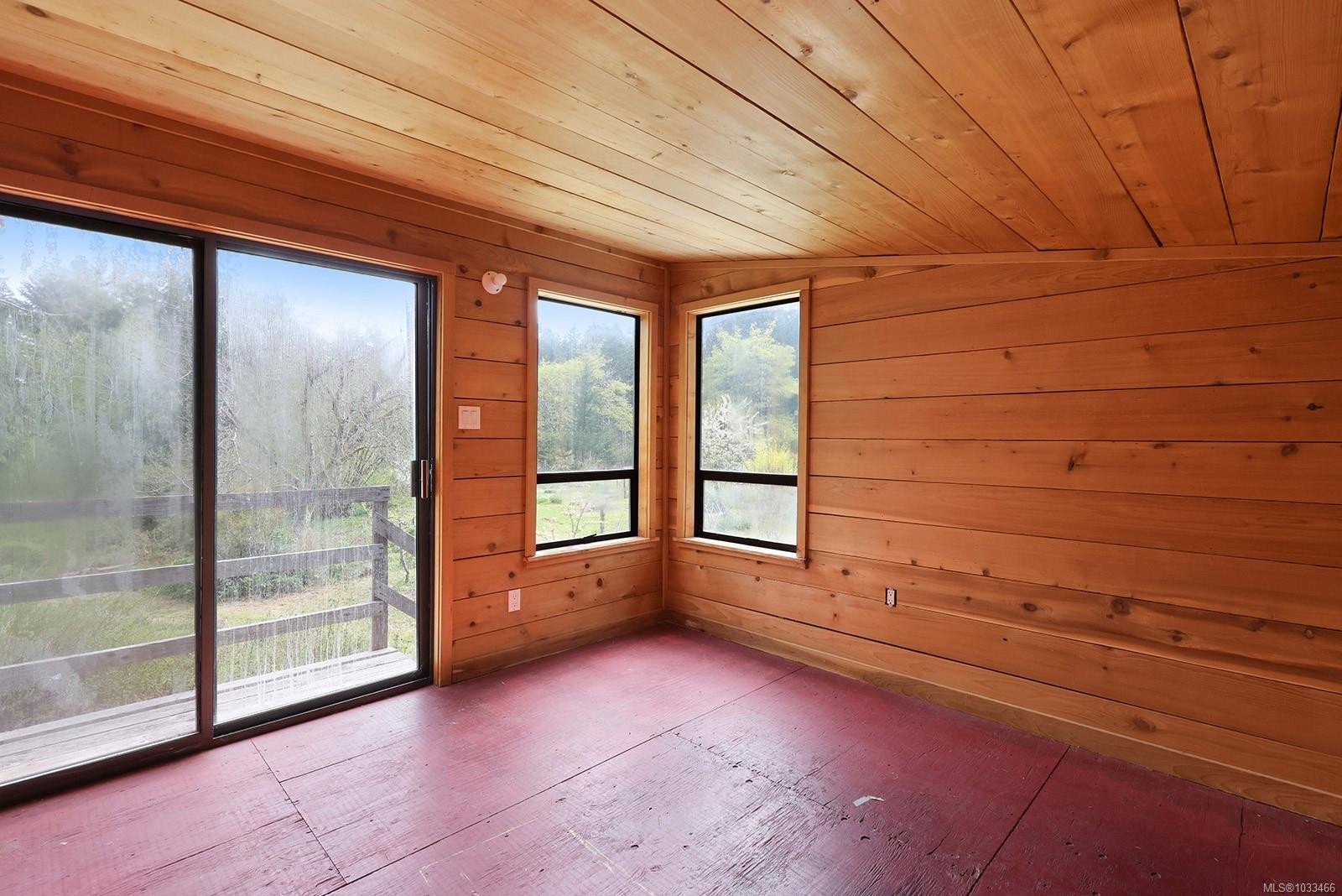 9210 Mcfarlane Rd, Denman Island, BC