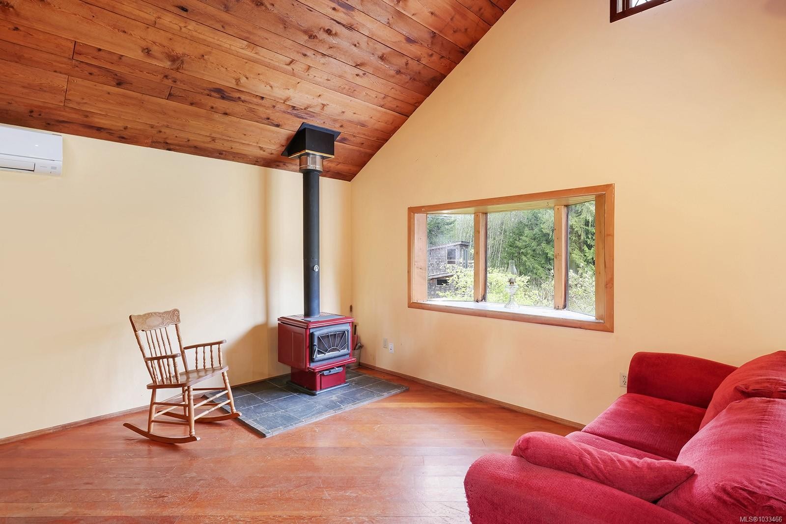 9210 Mcfarlane Rd, Denman Island, BC