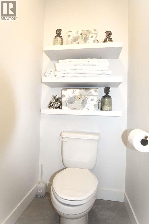 2897 Robinson Road, Lake Country, BC - Indoor Photo Showing Bathroom