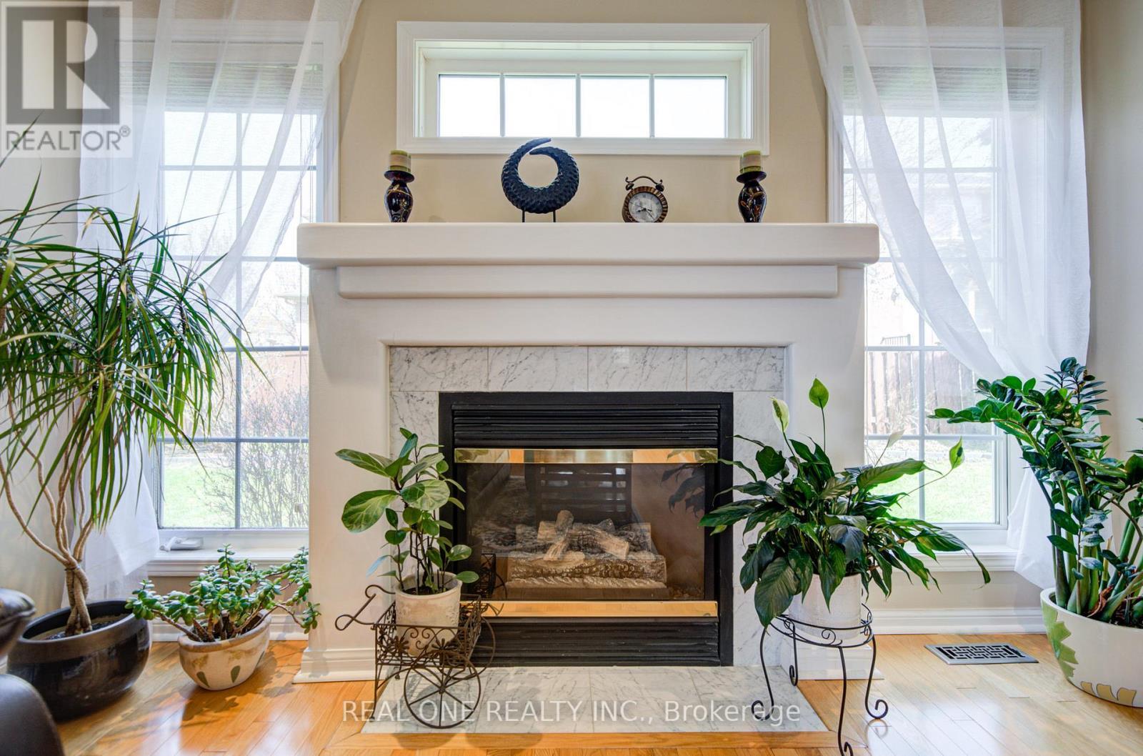 2 Drawbridge Drive, Markham, ON