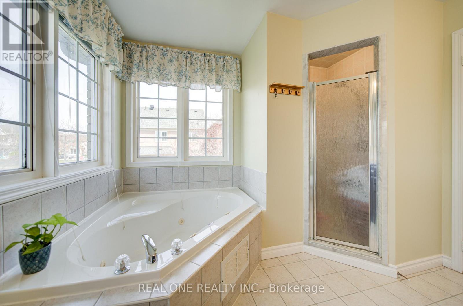 2 Drawbridge Drive, Markham, ON