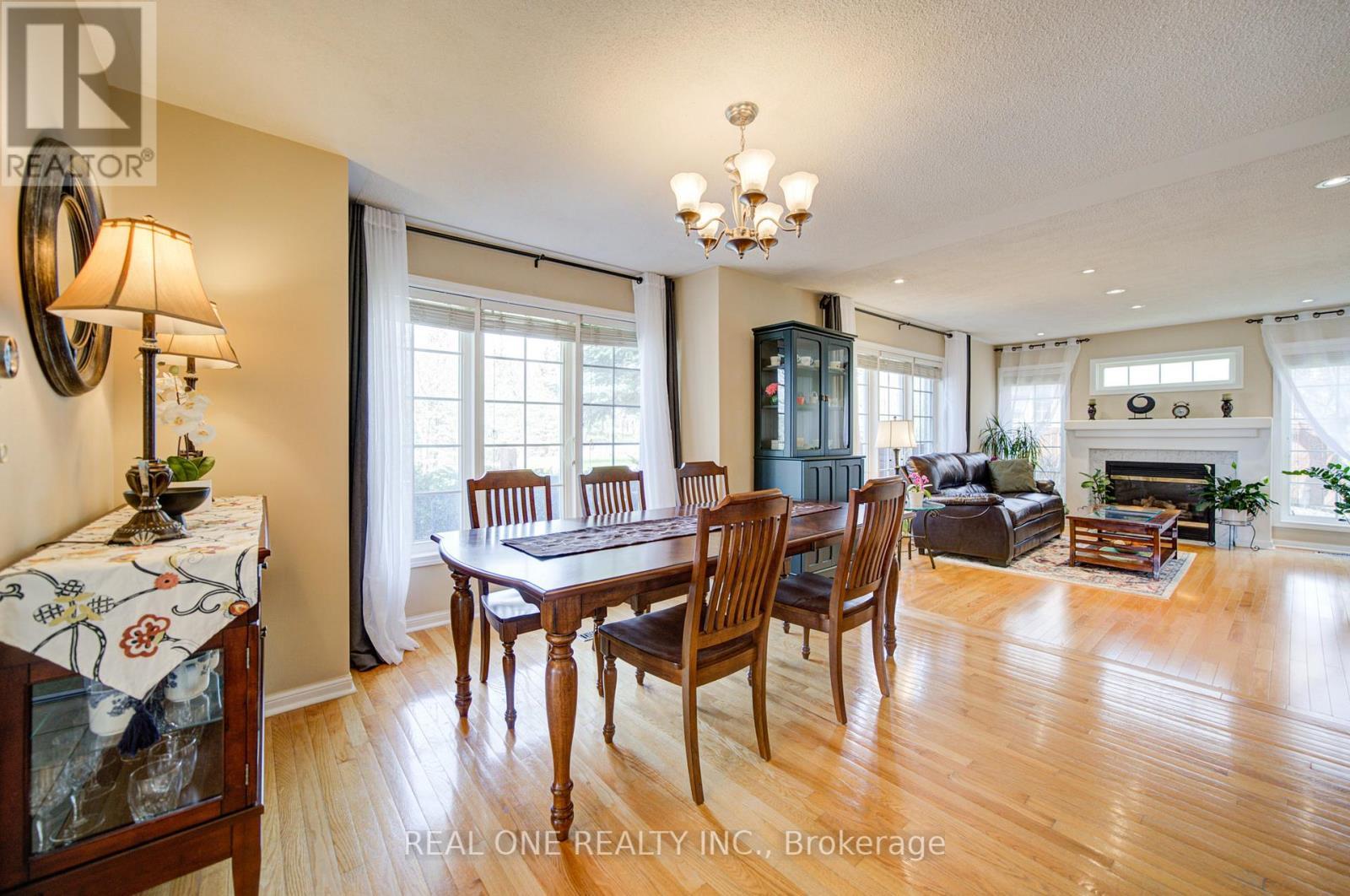 2 Drawbridge Drive, Markham, ON