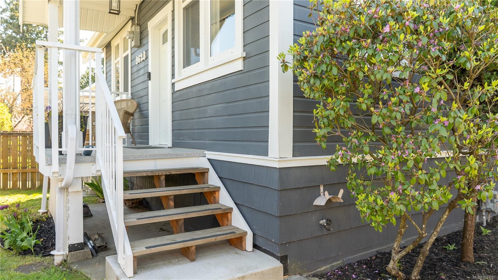 9628 Front St, Chemainus, BC