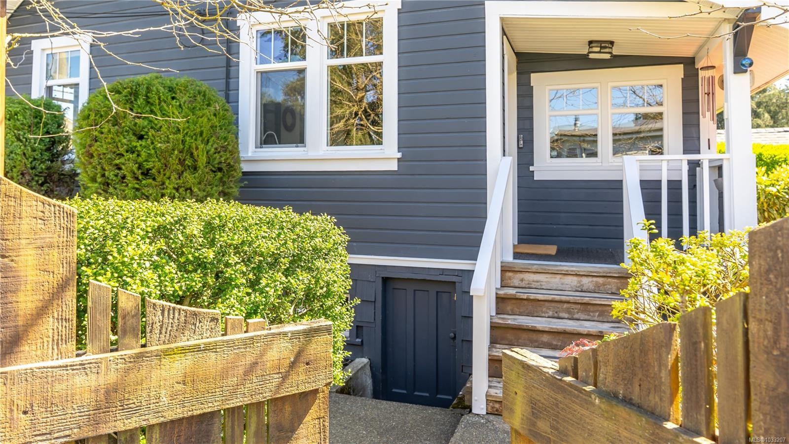 9628 Front St, Chemainus, BC