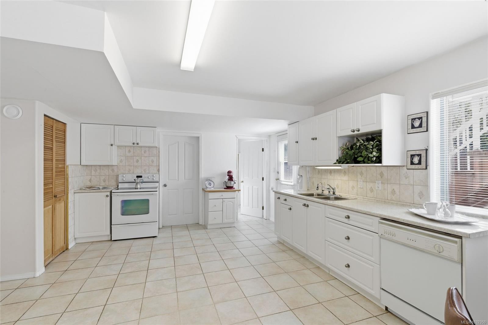 846 Wright Rd, Parksville, BC