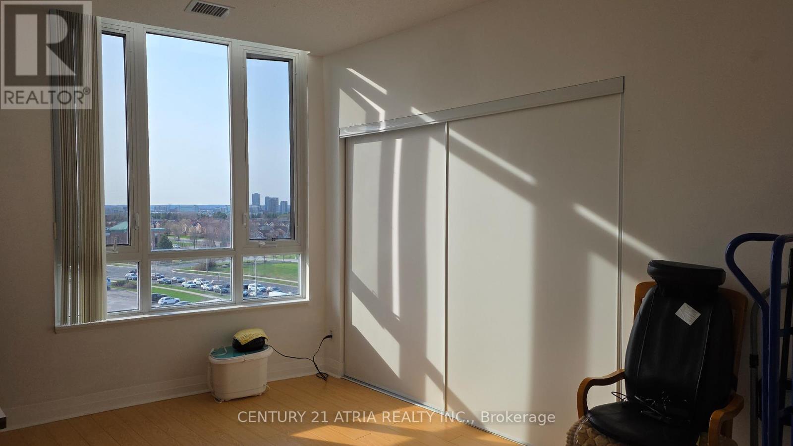 Ph06 - 7363 Kennedy Road, Markham, ON - Indoor Photo Showing Other Room