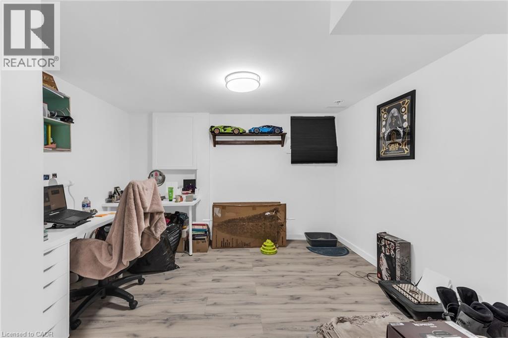 5 Burrwood Drive, Hamilton, ON - Indoor Photo Showing Office