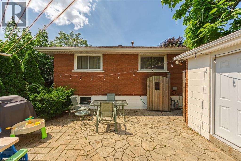 5 Burrwood Drive, Hamilton, ON - Outdoor With Exterior