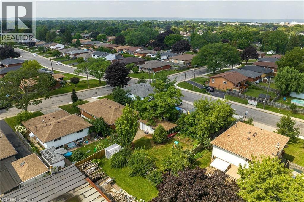 5 Burrwood Drive, Hamilton, ON - Outdoor With View