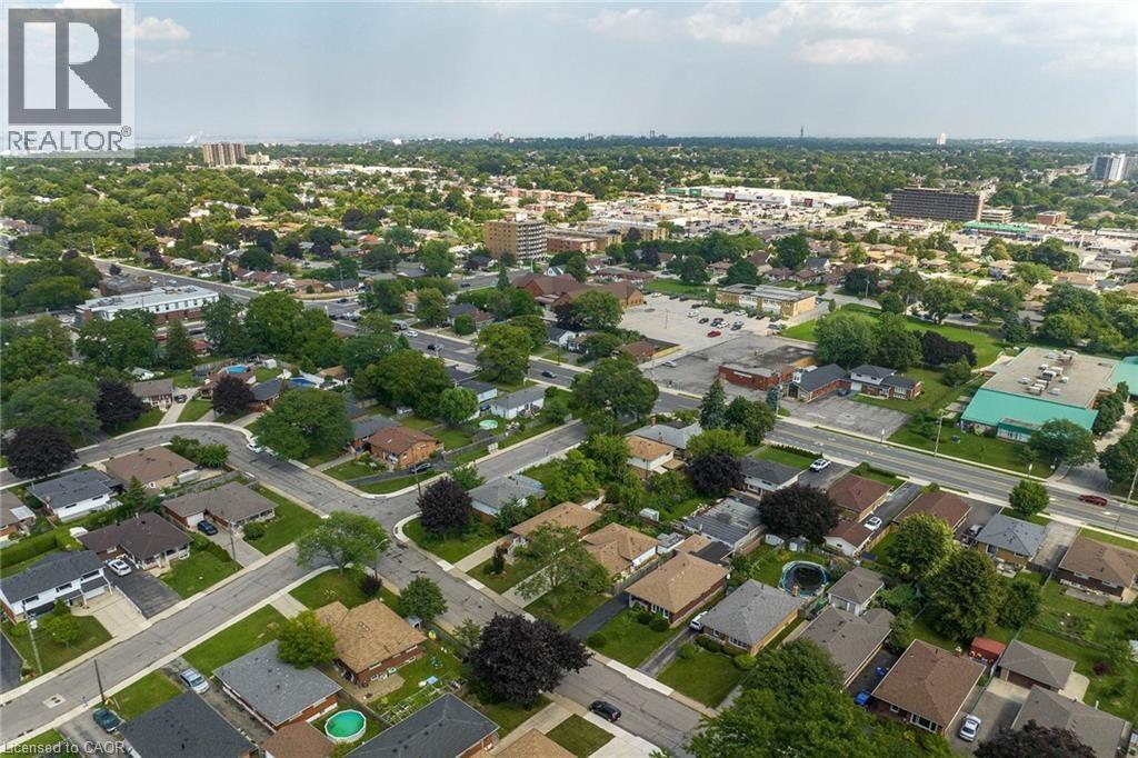 5 Burrwood Drive, Hamilton, ON - Outdoor With View