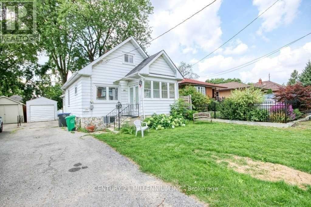 1038 Edgeleigh Avenue, Mississauga, ON - Outdoor
