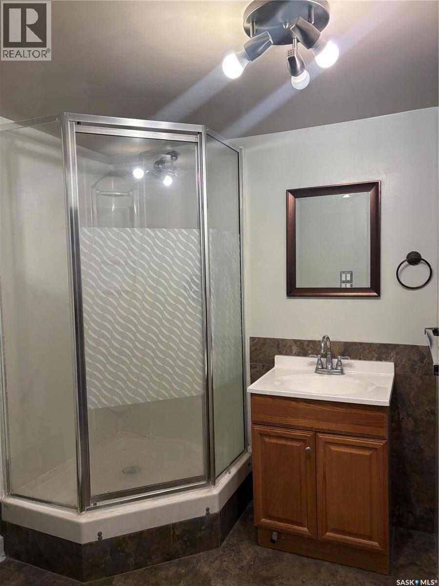 102 Bailey Drive, Yorkton, SK - Indoor Photo Showing Bathroom