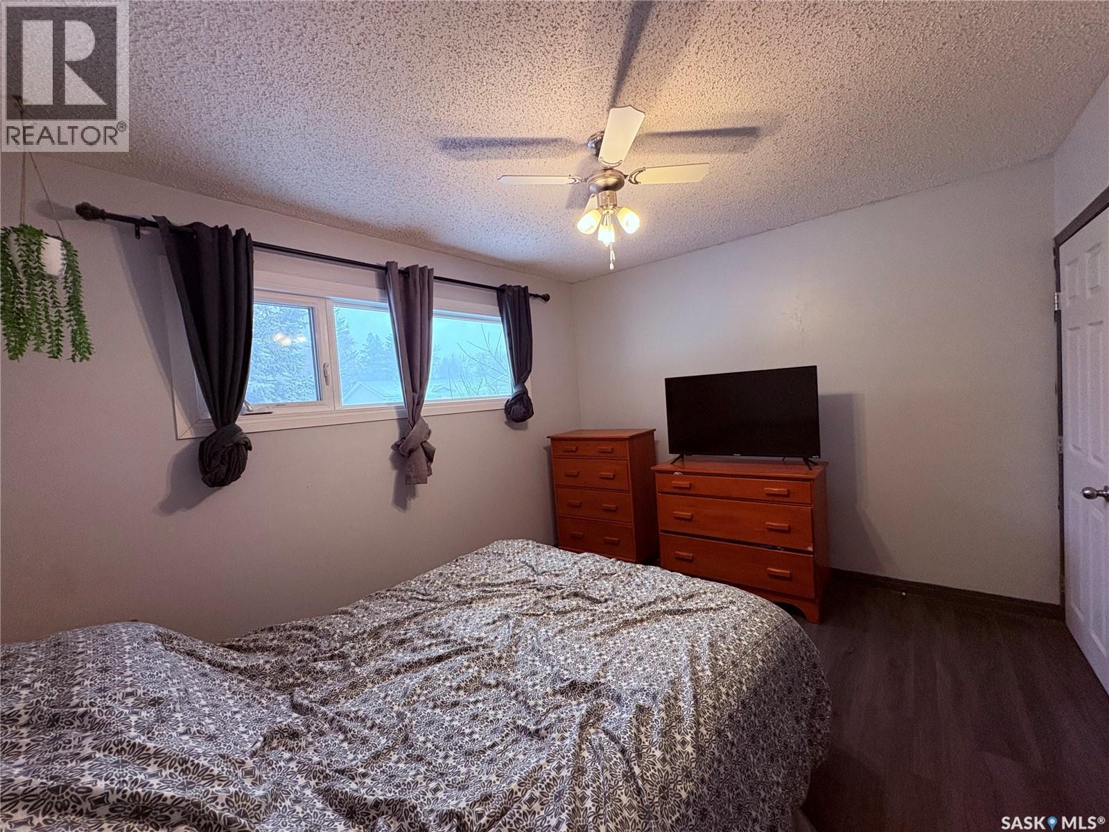 102 Bailey Drive, Yorkton, SK - Indoor Photo Showing Bedroom